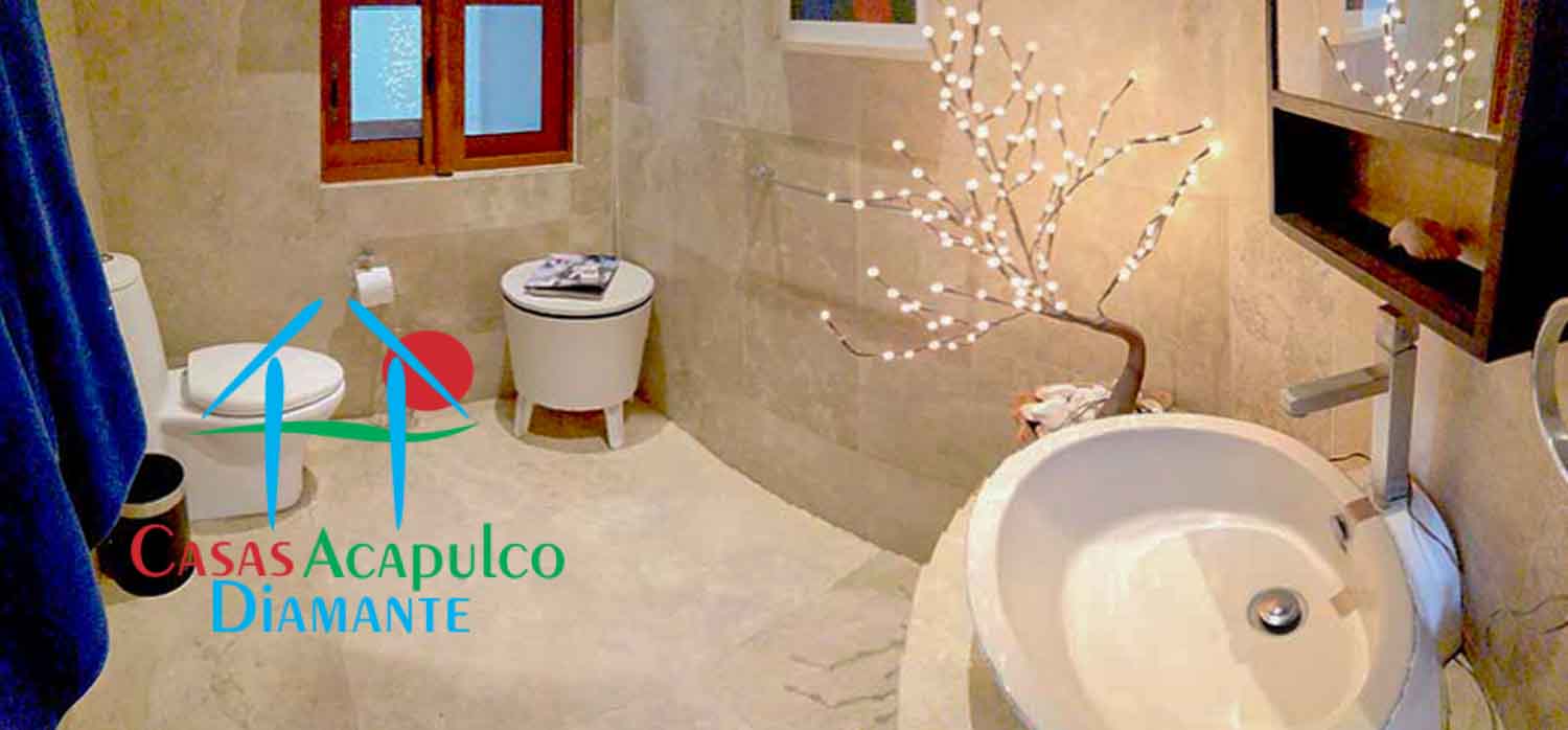 Carabela 30 - Baño de visitas 1